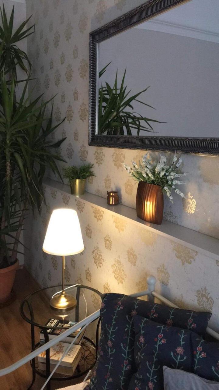 Janicsar Garden Апартаменты *